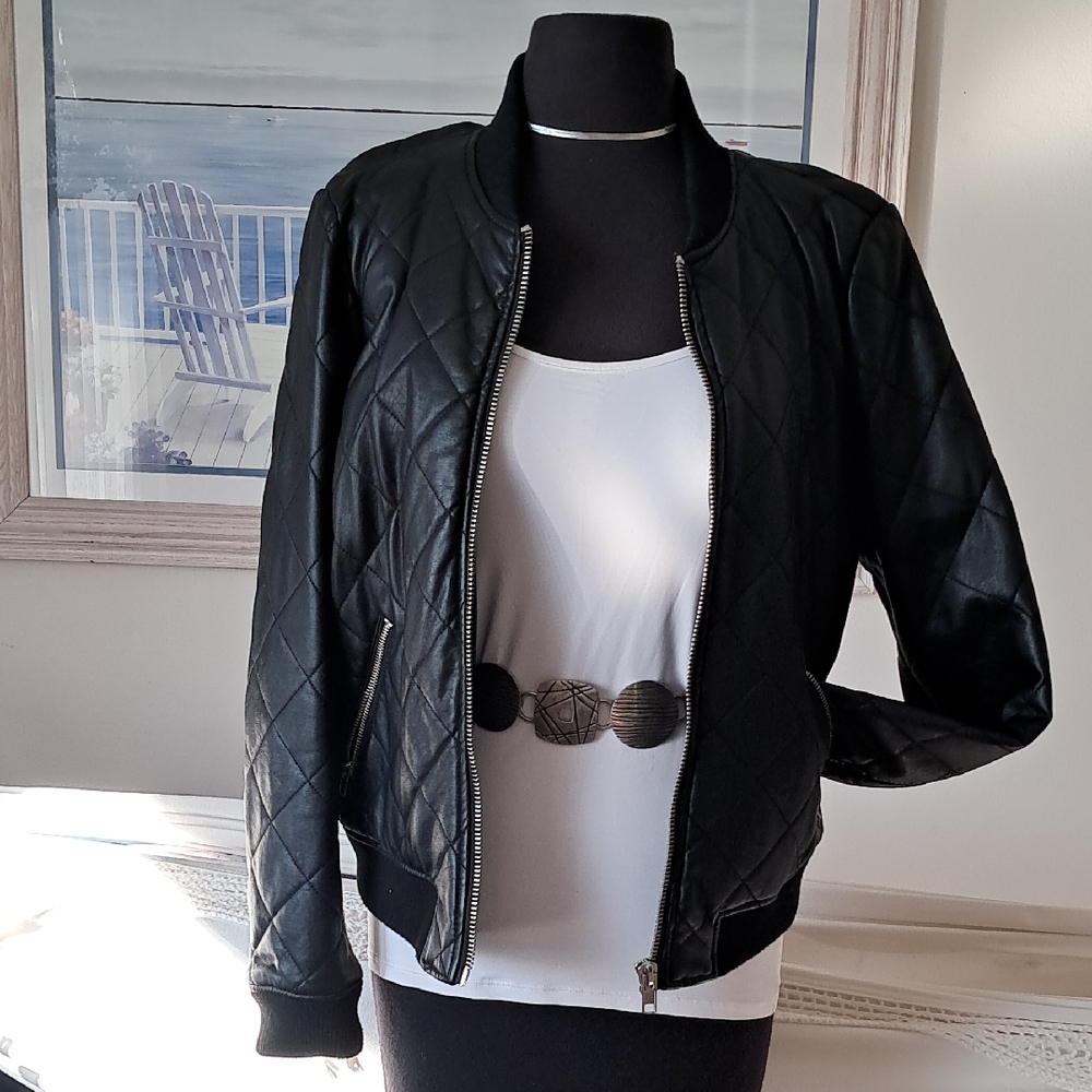 Forever 21 Black Quilted Bomber Jacket